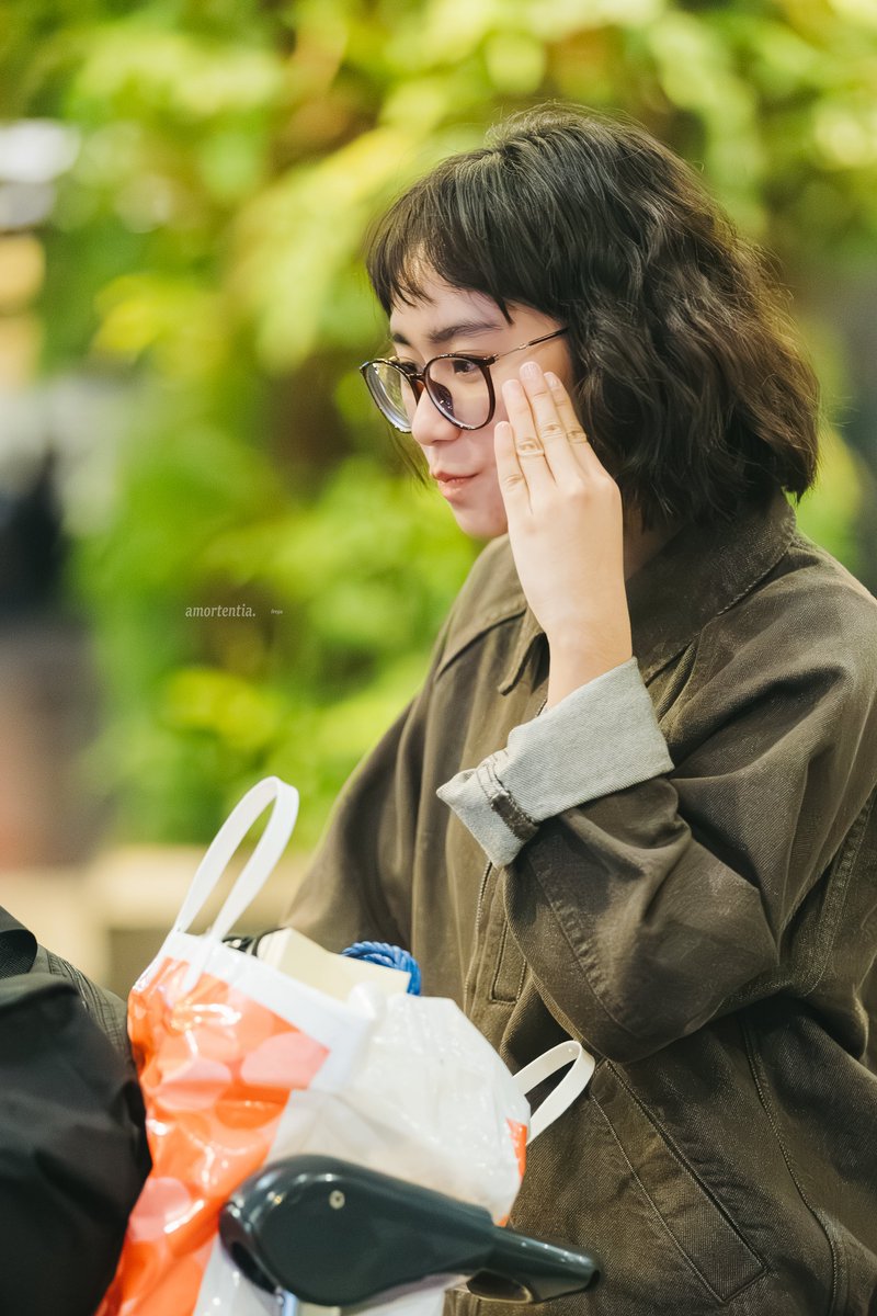 amortentia0213's tweet image. 260116 CGK 🛬

akhirnya Freya pulang, siapa yang rindu?

#Freya #프레야 #フレヤ #JKT48