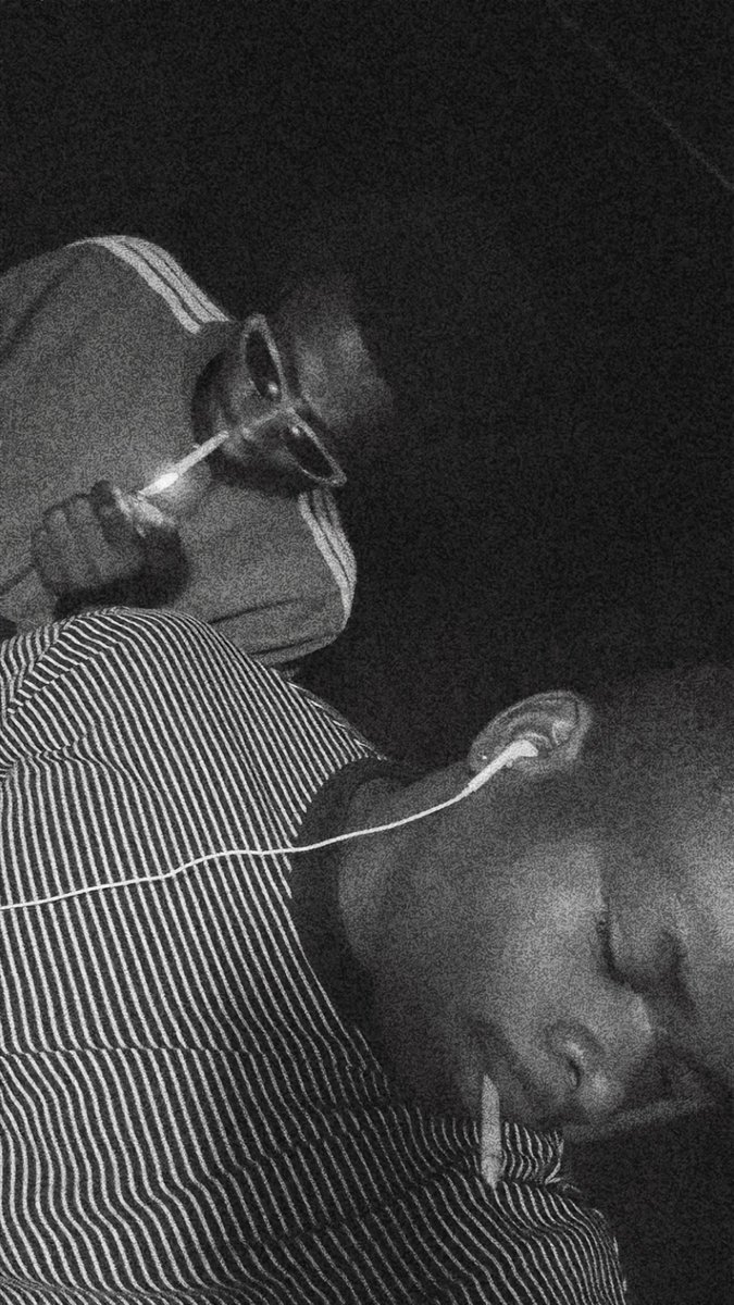 jacooisriskyy's tweet photo. New music when? #demand #jacoo #newmusic https://t.co/qZZayCfXzE