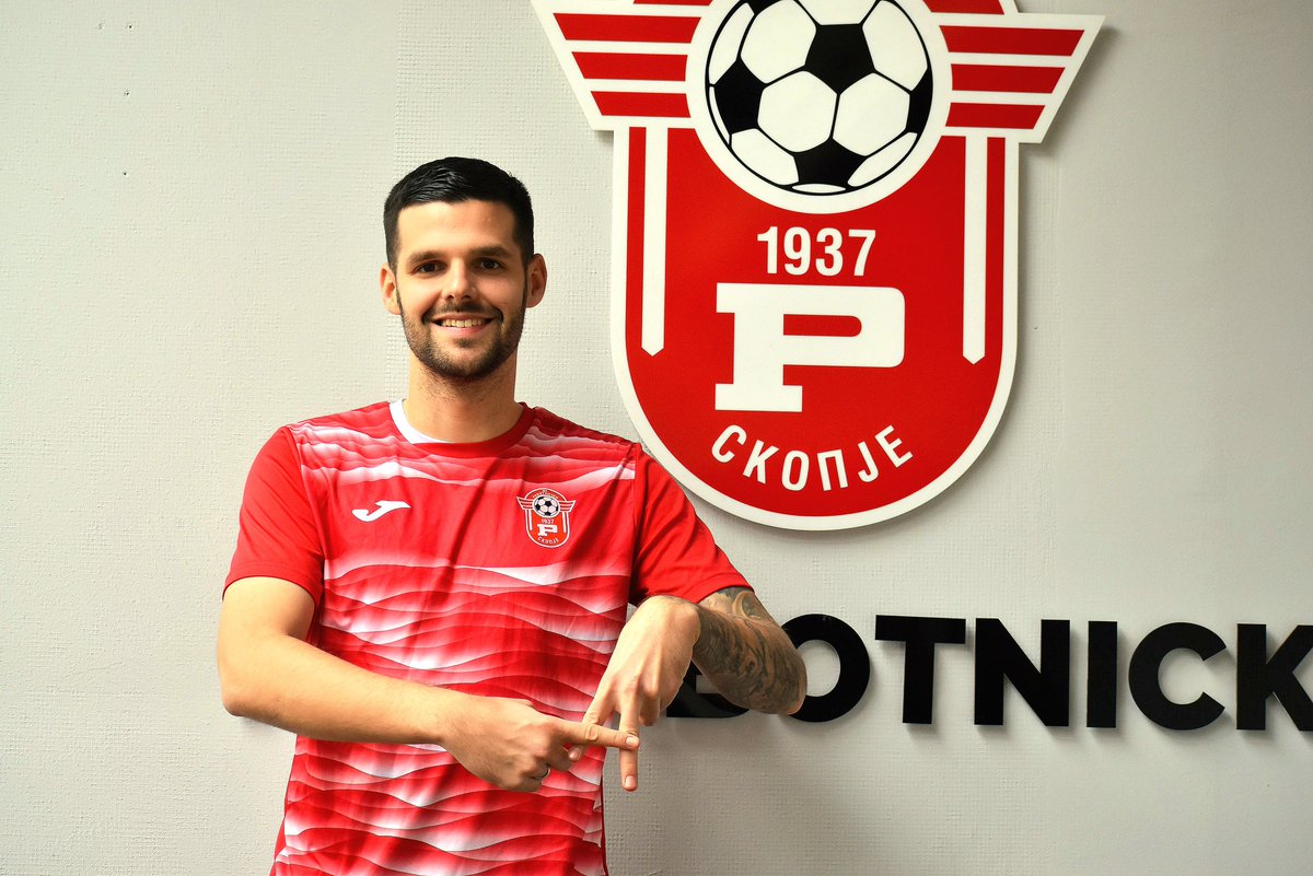 🔴⚪️✍️ Српскиот интернационалец Никола Пејовиќ (27) е ново засилување за Работнички. Тој игра во дефанзивната линија и може да одговори на позициите стопер и десен бек. 

🔴⚪️✍️ Serbian international Nikola Pejović (27) is a new signing for FC Rabotnicki.

#fcrabotnicki