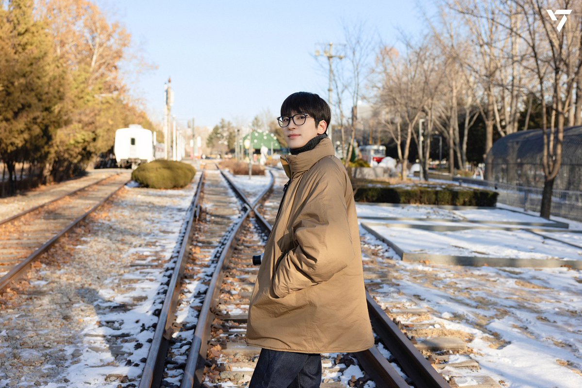 wonubliss's tweet image. EVERY WONWOO 🖤📸