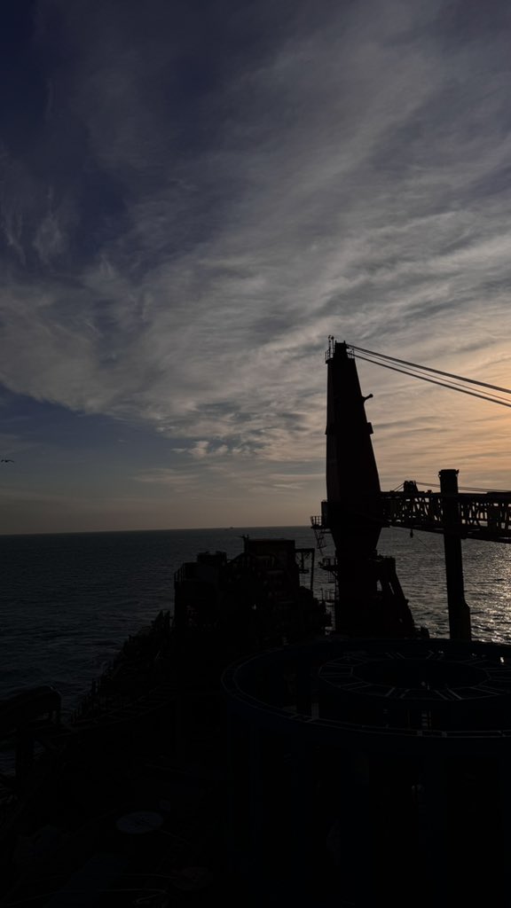 KE 🇦🇪 tweet media