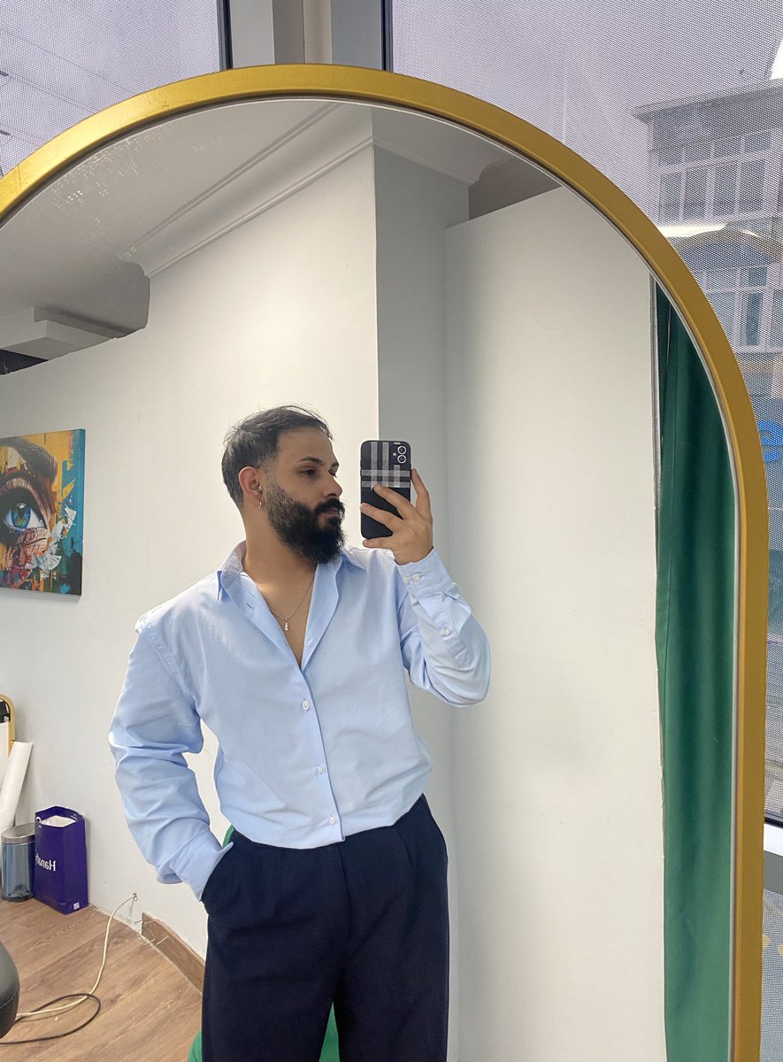 aklvzz's tweet photo. 🦋 https://t.co/GKQjvlIswY