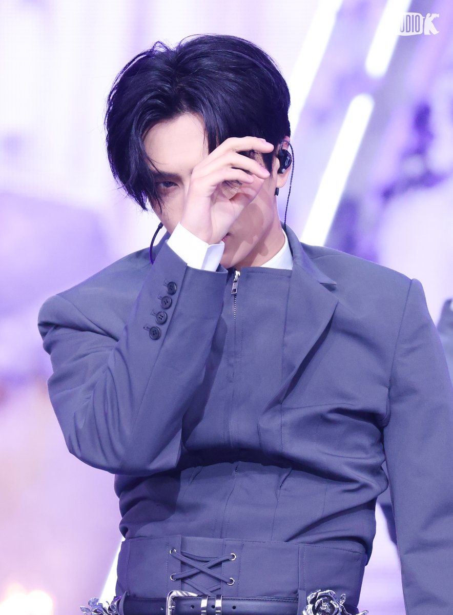 StudioK_twt's tweet image. 🏦 뮤직뱅크 금고 털이 🏦
(Music Bank Behind Photo📸)

#엔하이픈 (#ENHYPEN)
뮤뱅 금고 OPEN✨
@ENHYPEN

#MusicBank #BehindPhoto #StudioK
#뮤직뱅크 #현장스틸 #뮤뱅 #금고털이