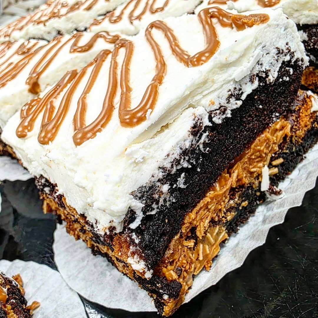 Say Hello to The Biscoff Cookie Brownie! Made with Chocolate Fudge Brownies Biscoff Cookies, Toasted Kataifi, Biscoff Cookie Butter, Dulché De Leche, and White Chocolate Buttercream!! Run, Don't Walk!!! #mnbestdonuts #mnbestbakery #bestriverroadbakery #tcltop5bakerymn #redwingmn