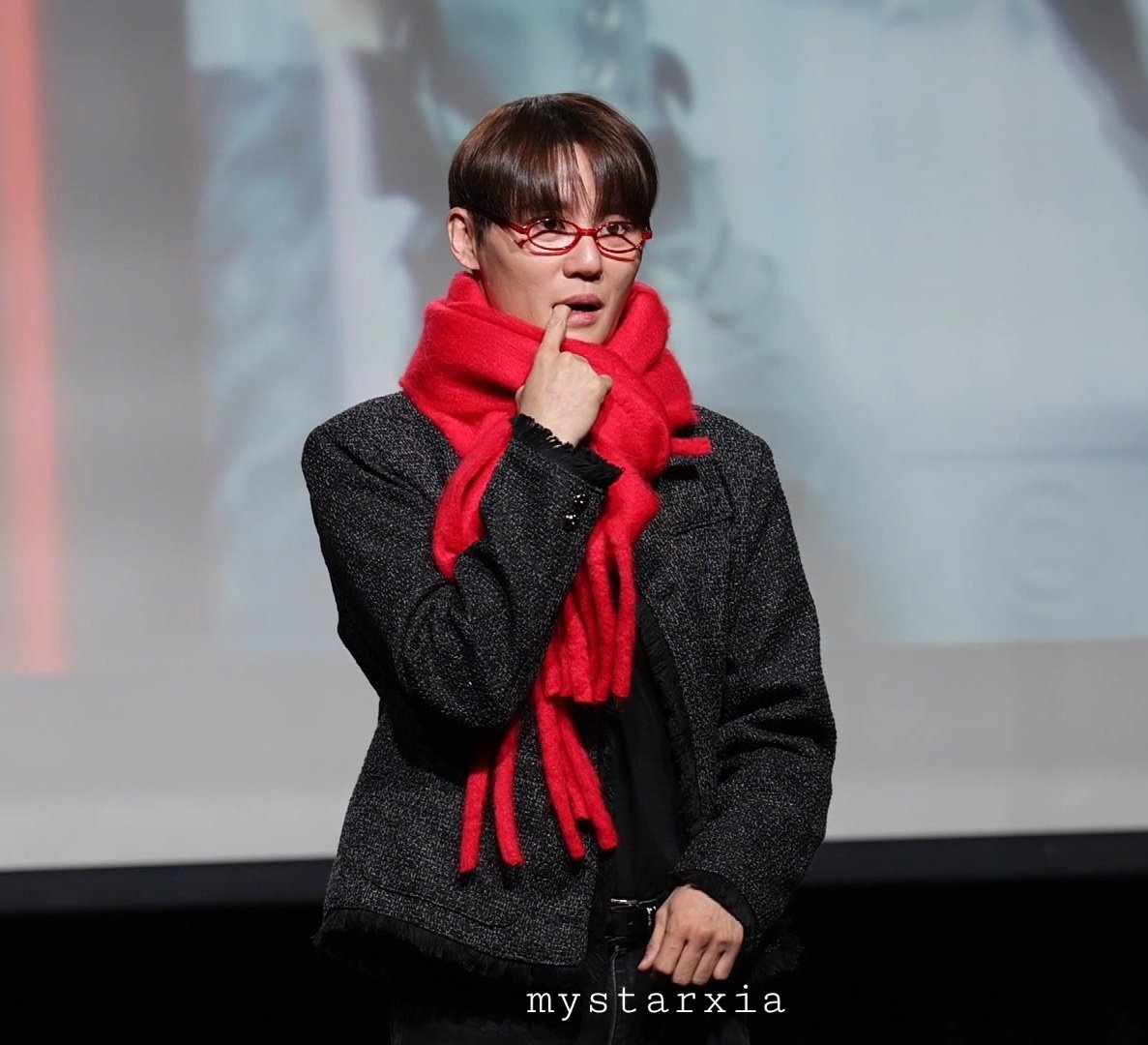 260117 김준수 팬싸인회 앙탈 챌린지
#김준수 #XIA #시아준수
🔗youtu.be/OLR62yXAKvk?si…