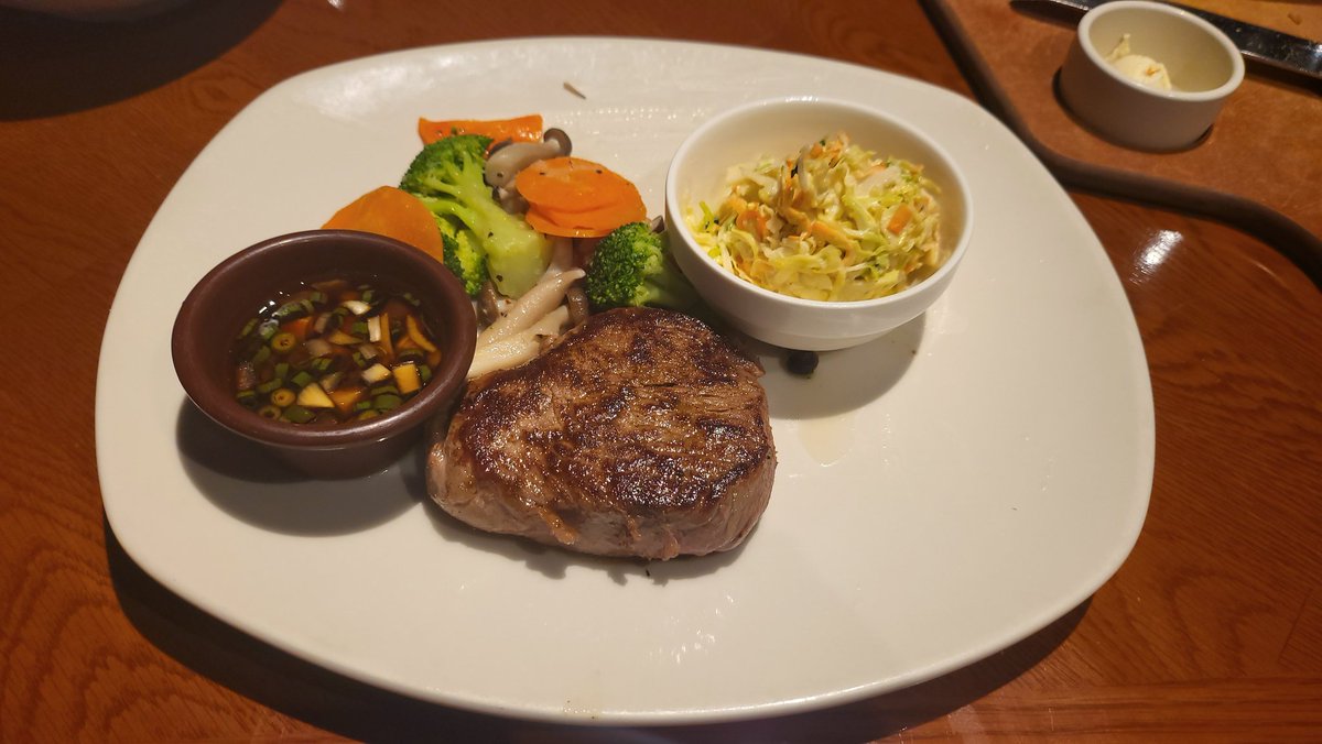 一人で来た。ファミリーかカップルしかいなくて辛いよ。