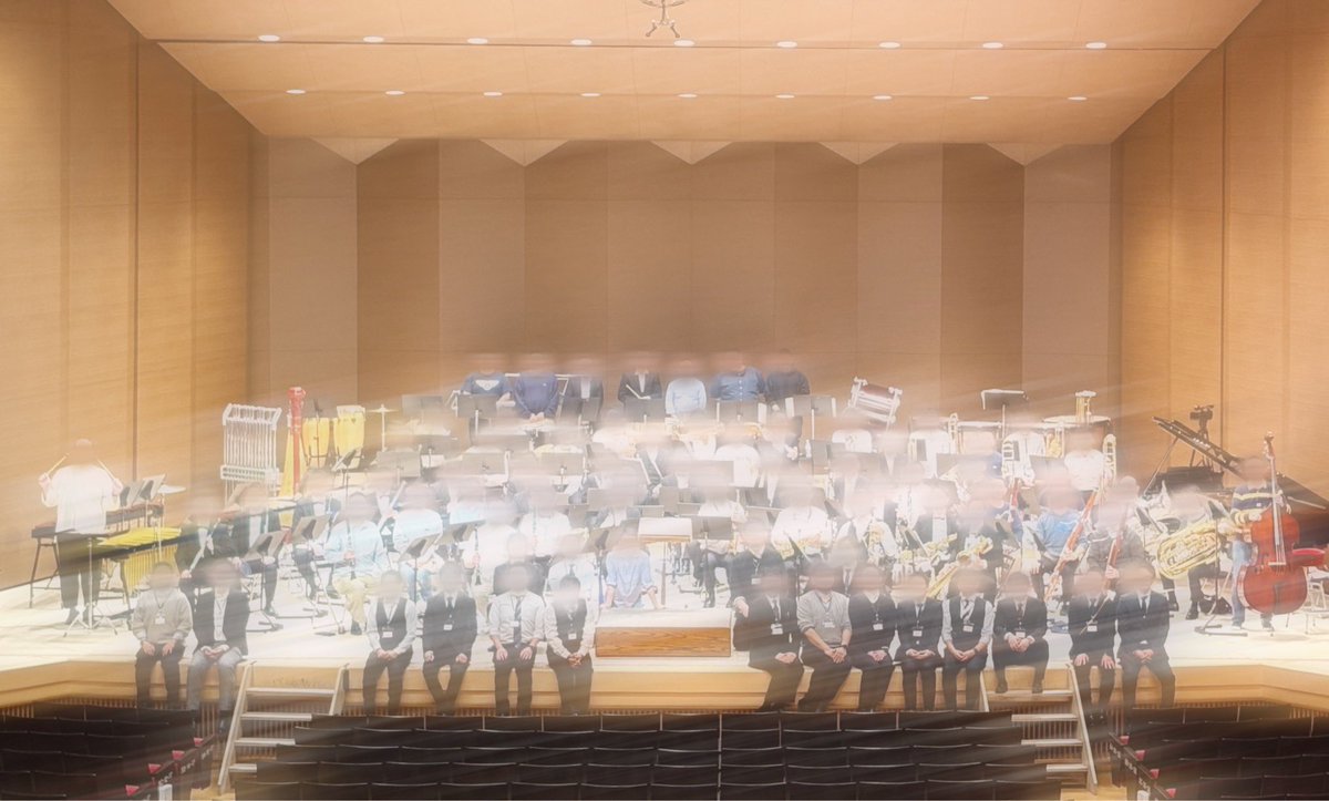 本日は、ONE吹奏楽団 第二回定期演奏会にご来場いただきありがとうございました。
おかげさまで無事終演いたしました。
皆さまの温かい拍手とご声援に御礼申し上げます。

次回は
2026/10/31(土)板橋区立文化会館にて
第三回定期演奏会を予定しております。

今後もONE吹をよろしくお願いいたします！