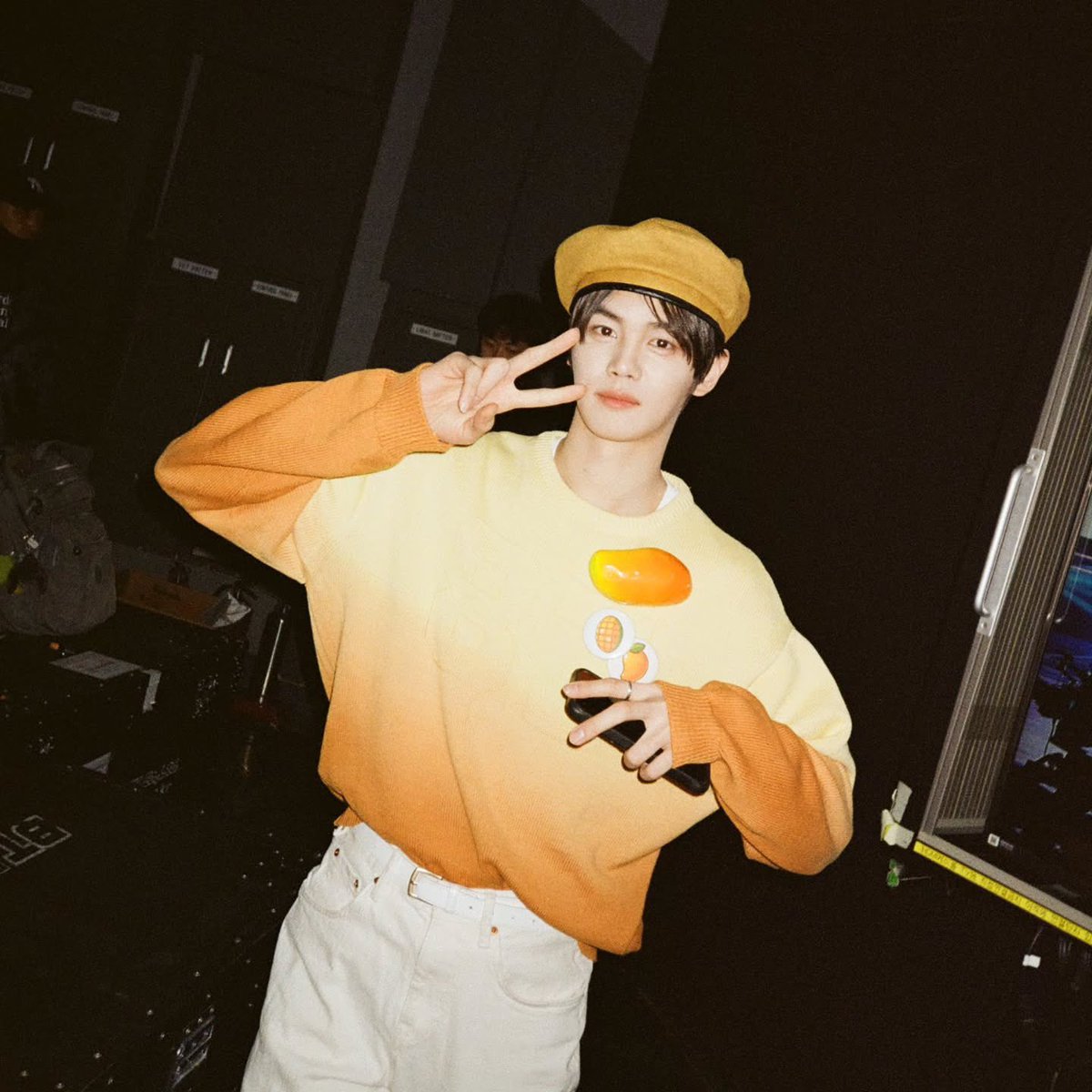 3_c1over's tweet image. 음중 FD님 인스타에 규빈이 🩵