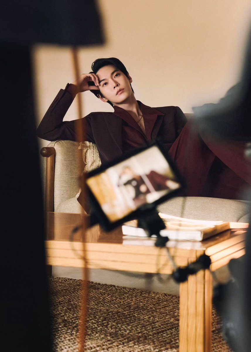 ONLYJAEDO1401's tweet image. 대딩연하남친(편) 데리고 쇼핑 나온 김이사님 

🐰그거 좋네 앞으로 그렇게 입어
🍑불편한데….
🐰언제까지 애새끼처럼 보일거야 
🍑저 이렇게 입는 게 좋아요?
🐰어. 좋아. 꼻려. 그러니까 그렇게 입어.
🍑네. (｡◠‿◠｡) 

재도임둥