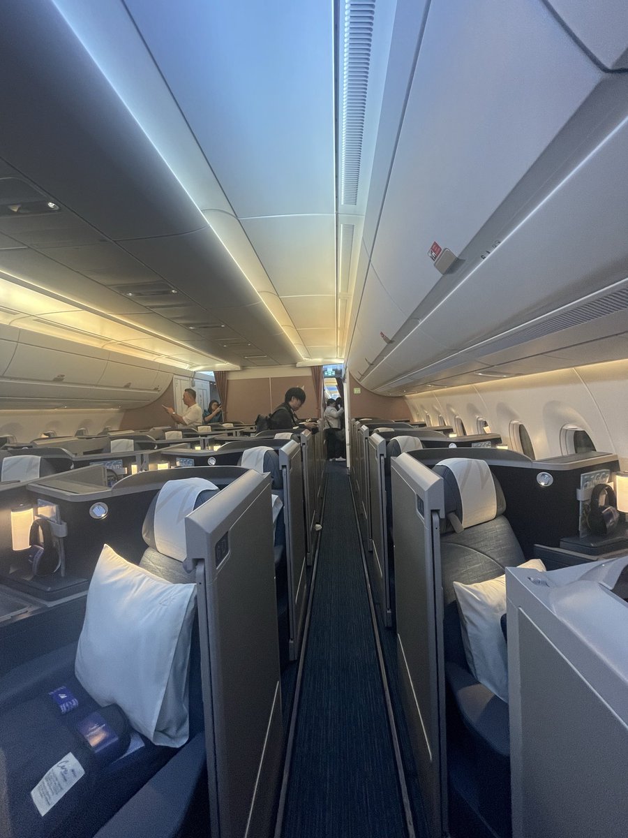 Ashley Jose tweet media