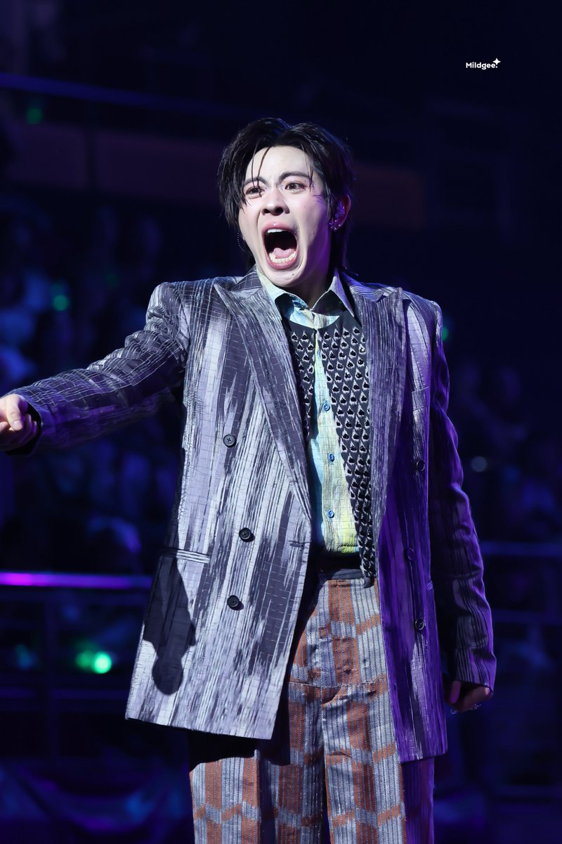 ทำดีๆเราเป็นดารา!! 55555555555555

KNP TFO CONCERT
#KhemjiraConcertDay1
#Firstone  : <a href="/firstone_wnk/">FirstOne</a> 
#TleFirstone : #เติ้ลเฟิร์สวัน