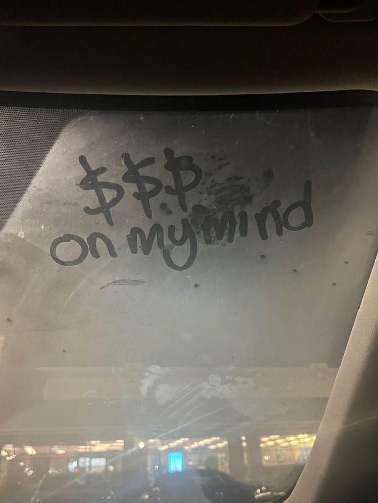 visapapi's tweet image. What Did I Miss #BackOutside ⛓️