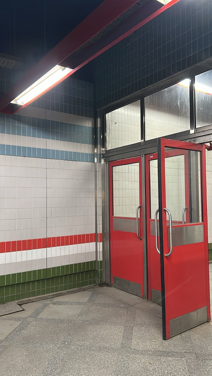 freesummmer's tweet image. 