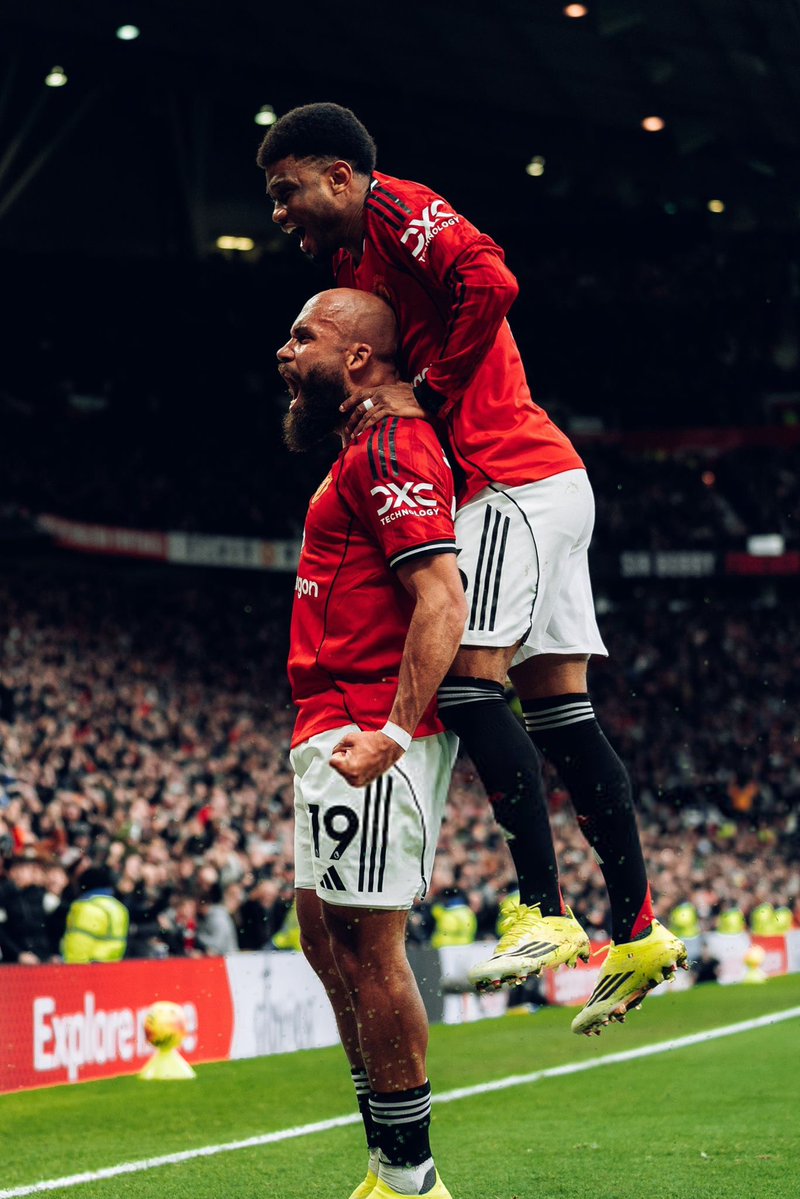 Juaanito_'s tweet image. اكثر شيء حقيقي في حياتي

لا تحاول إسعادي .. فأنت لست اليونايتد ❤️