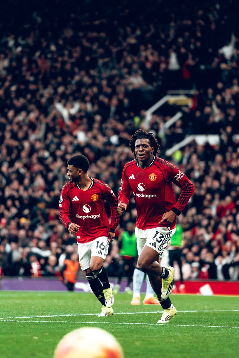 ManUtd's tweet image. Our agents of chaos 🌪️🔴

⚡️ @adidasFootball