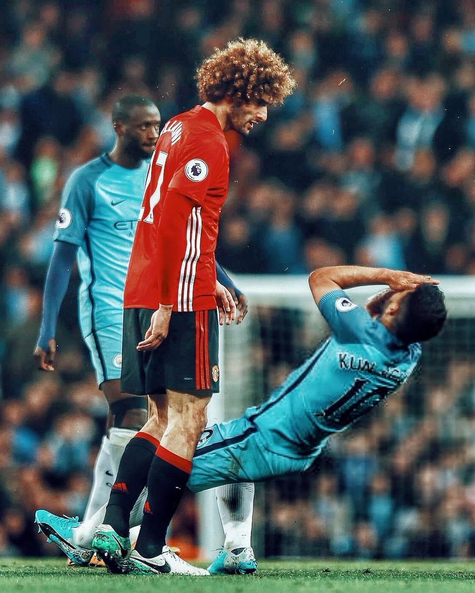 1SMi_'s tweet image. هُنا ... الارقام التاريخيه التي يتفوق فيها اليونايتد على مانشستر سيتي!!!!! شاهد الارقام فقط!!!!🤯😱

🚨🚨🚨🚨 تــــاريـخــي وللـتاريـــخ 🚨🚨🚨🚨

الارقام التي يتفوق في مانشستر يونايتد في الديربي تاريخيًا ....

⚫🔴 متفوق في المواجهات المباشرة في جميع المسابقات (81)

⚫🔴 متفوق…