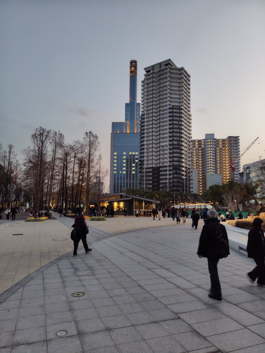 atapy's tweet image. 久しぶりに。土日に重ならないとなかなか難しくなってしまった………もうそろそろ、地震が「自分も生まれる前の話」になるお父さんお母さんも、居られるんだろう。