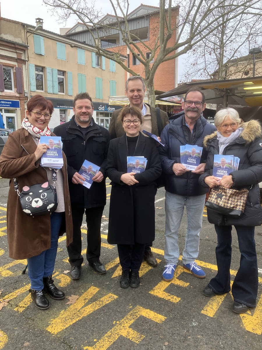Fr_Cabrolier's tweet image. Marche d’Albi ce samedi matin avec mon équipe pour distribuer notre programme.
Échanger sur nos propositions est essentiel pour gagner !
#Municipale #Albi