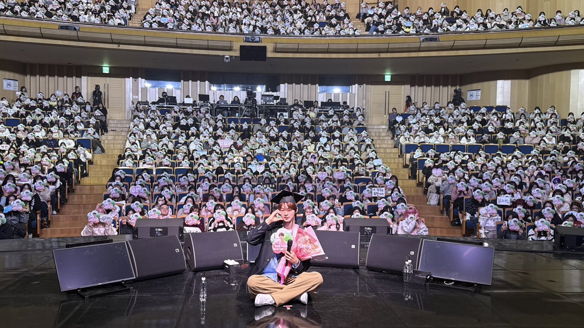 Xwn__207's tweet image. 깡아단 오늘 너무 즐거웠어요!! 🥰 앞으로도 행복만을 드리는 강우진이 되겠습니당! 사랑해용~🩷💙 우리 오래 보자🌸