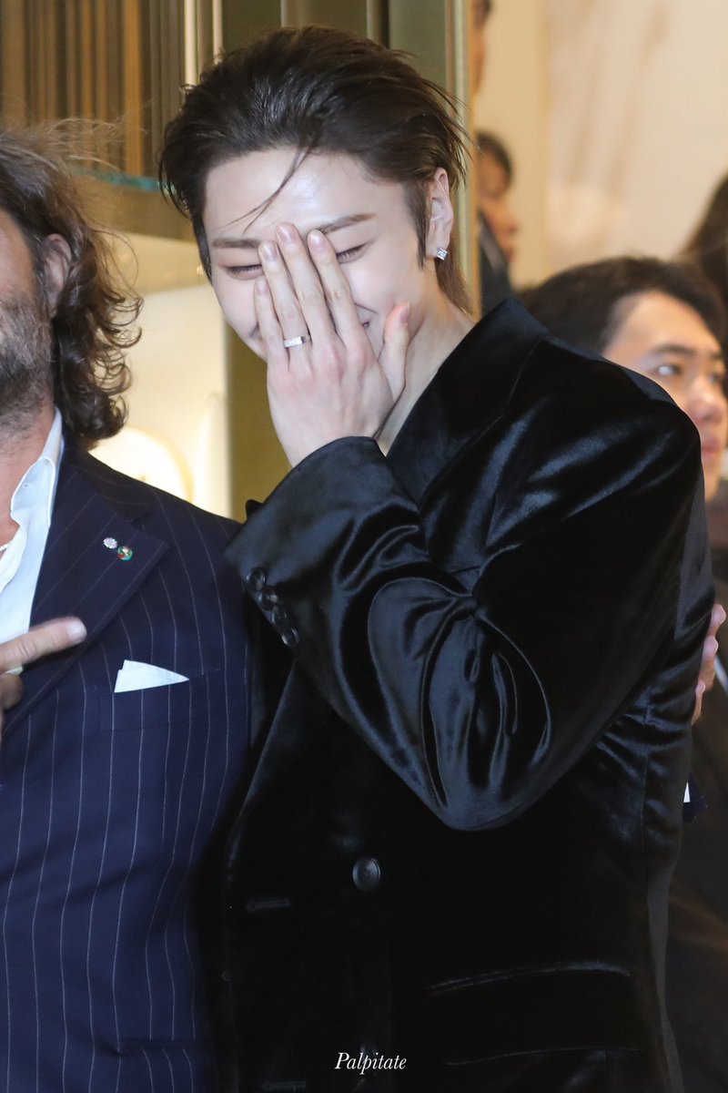 palpitate208's tweet photo. 260115 다미아니 Damiani
정인이 개인���🤍 No.1 맞아!!⸜( ˶>ᴗ<˶)⸝

#아이엔 #양정인 #I_N #アイエン
#StrayKids #스트레이키즈 #スキズ https://t.co/5w5NzGzeRa