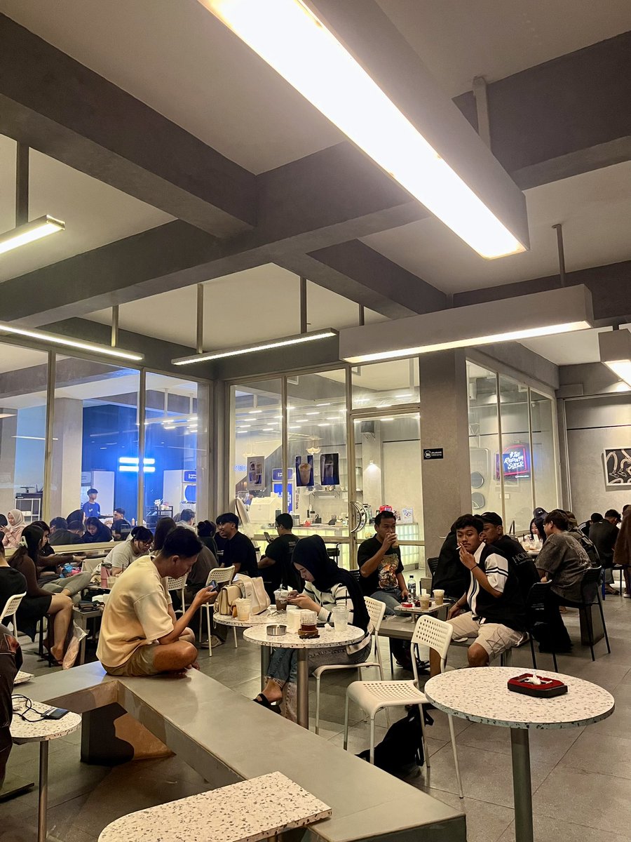 arbhimo's tweet image. Soc