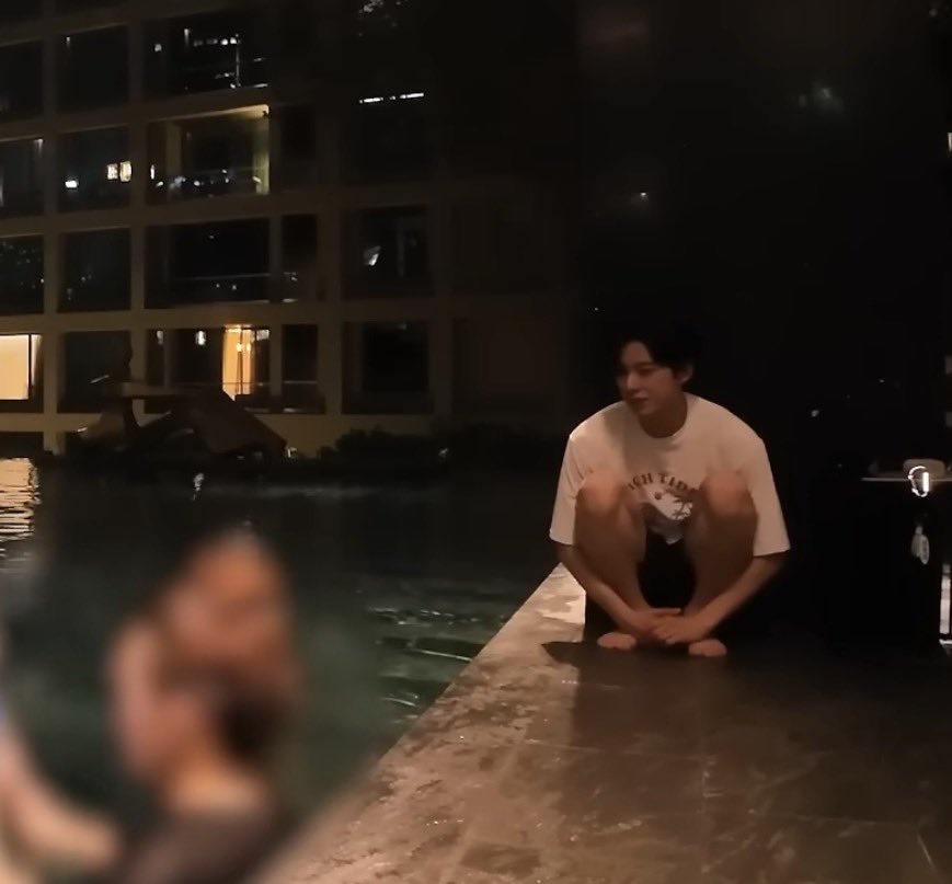 talknocat's tweet image. 