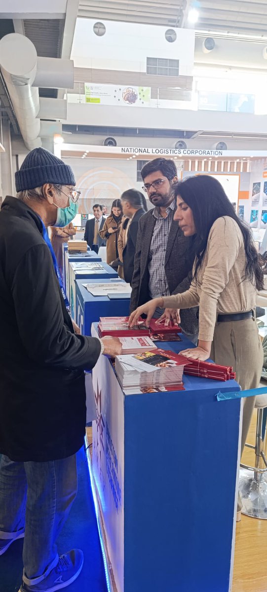 PakMercEx's tweet image. 𝐃𝐚𝐲 𝟏 𝐚𝐭 𝐈𝐓𝐂𝐍 𝐀𝐬𝐢𝐚 𝟐𝟎𝟐𝟔 — 𝐚𝐧𝐝 𝐭𝐡𝐞 𝐜𝐨𝐧𝐯𝐞𝐫𝐬𝐚𝐭𝐢𝐨𝐧𝐬 𝐚𝐫𝐞 𝐢𝐧 𝐟𝐮𝐥𝐥 𝐬𝐰𝐢𝐧𝐠.

PMEX participated in the 𝐒𝐄𝐂𝐏 𝐏𝐚𝐤𝐢𝐬𝐭𝐚𝐧 𝐌𝐚𝐫𝐤𝐞𝐭 𝐏𝐚𝐯𝐢𝐥𝐢𝐨𝐧 at the 𝟐𝟕𝐭𝐡 𝐈𝐓𝐂𝐍 𝐀𝐬𝐢𝐚, held at the Expo Centre, Lahore, and…