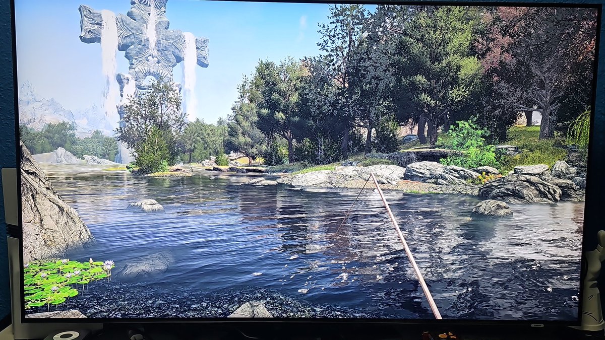 El Skyrim con mods es otro juego, madre mía. Eso sí, 2 días para dejarlo listo...