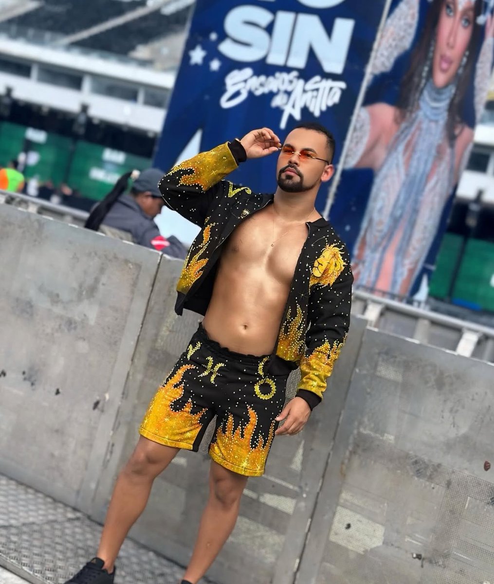 fonteanittabr's tweet image. ensaios da anitta é o met gala das gays