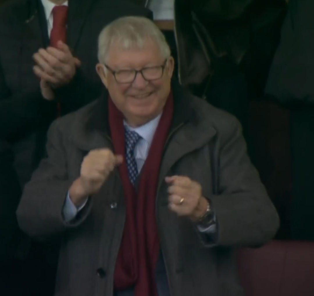 scc4547's tweet photo. No nicer sight in football https://t.co/lALYRfu0mS