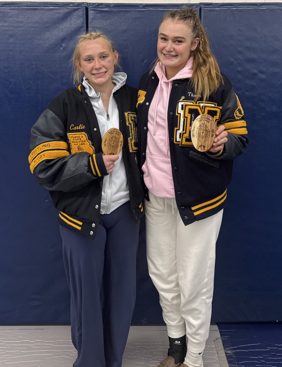 LNEagleWWrestle's tweet photo. Congrats to Tia Thorn (3rd) &amp; Carlie Hulme (4th) for their performances at the 2026 GKC Suburban Conf. Championships. https://t.co/PPYrv1cckV