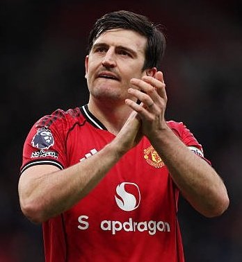 UtdFaithfuls's tweet image. By the way, I won't let that Harry Maguire's insane performance go unnoticed.

Pocketed Haaland and was rock solid alongside Lisandro Martinez.

Me really missed him. ❤️