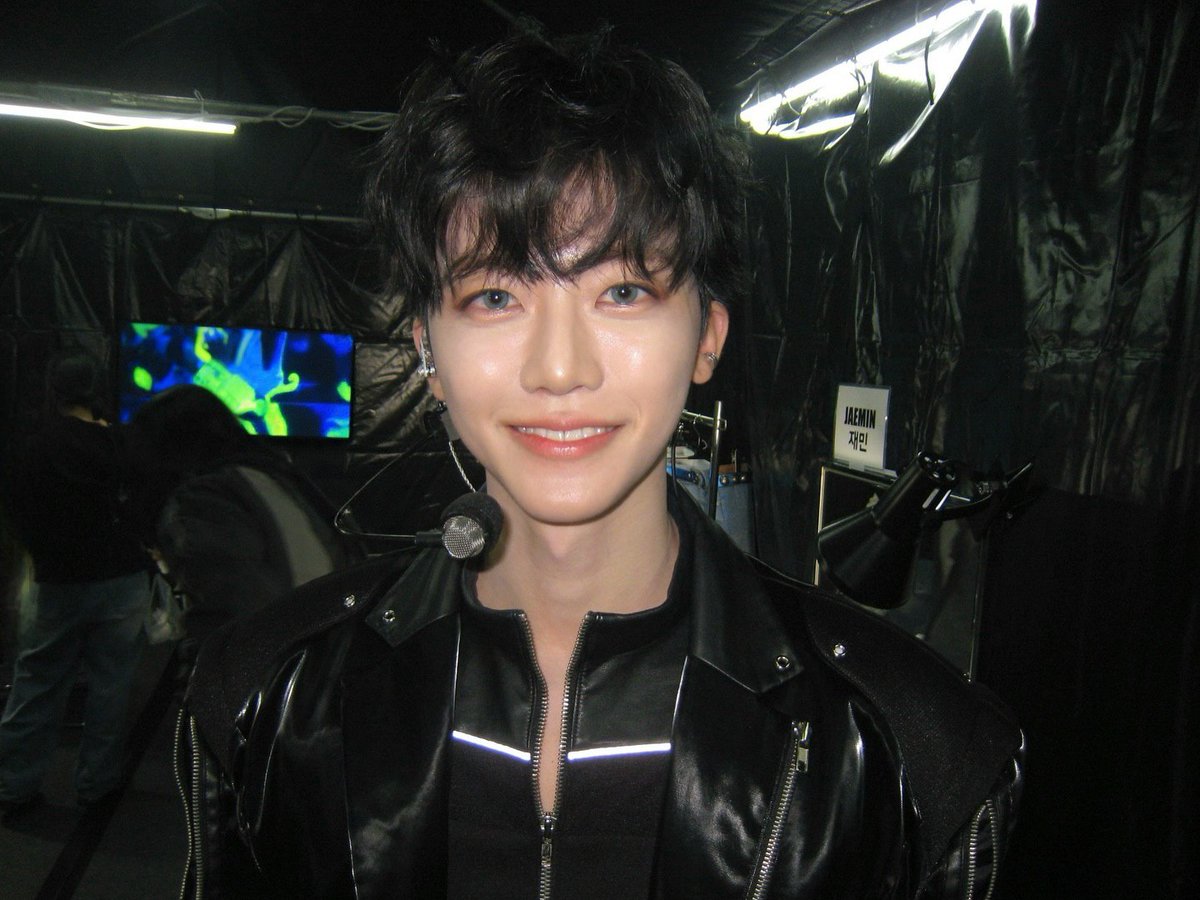 260117 na.jaemin0813 Instagram Update 

“Laper banget.. 🤍🪽”

🖤 #JAEMIN #재민 #ジェミン