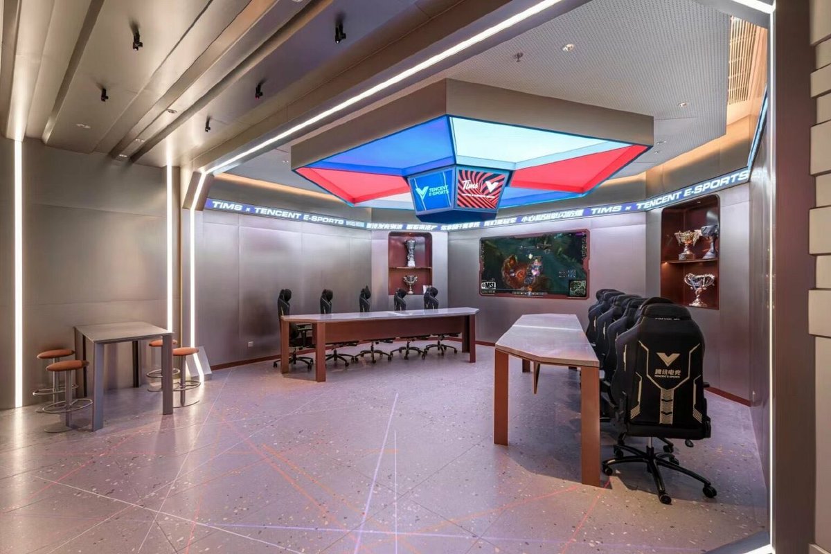 They have Tim Hortons esports themed coffee shops in China btw