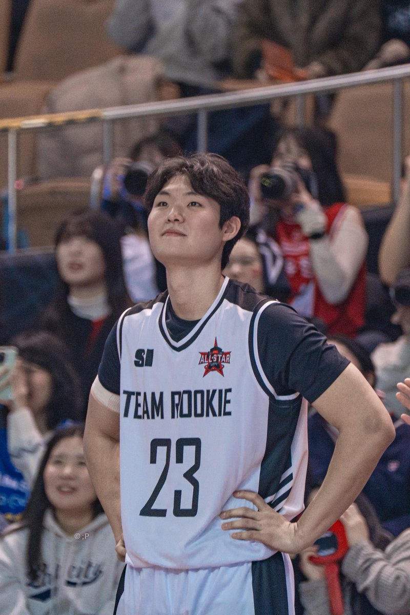 푸리롱 tweet media