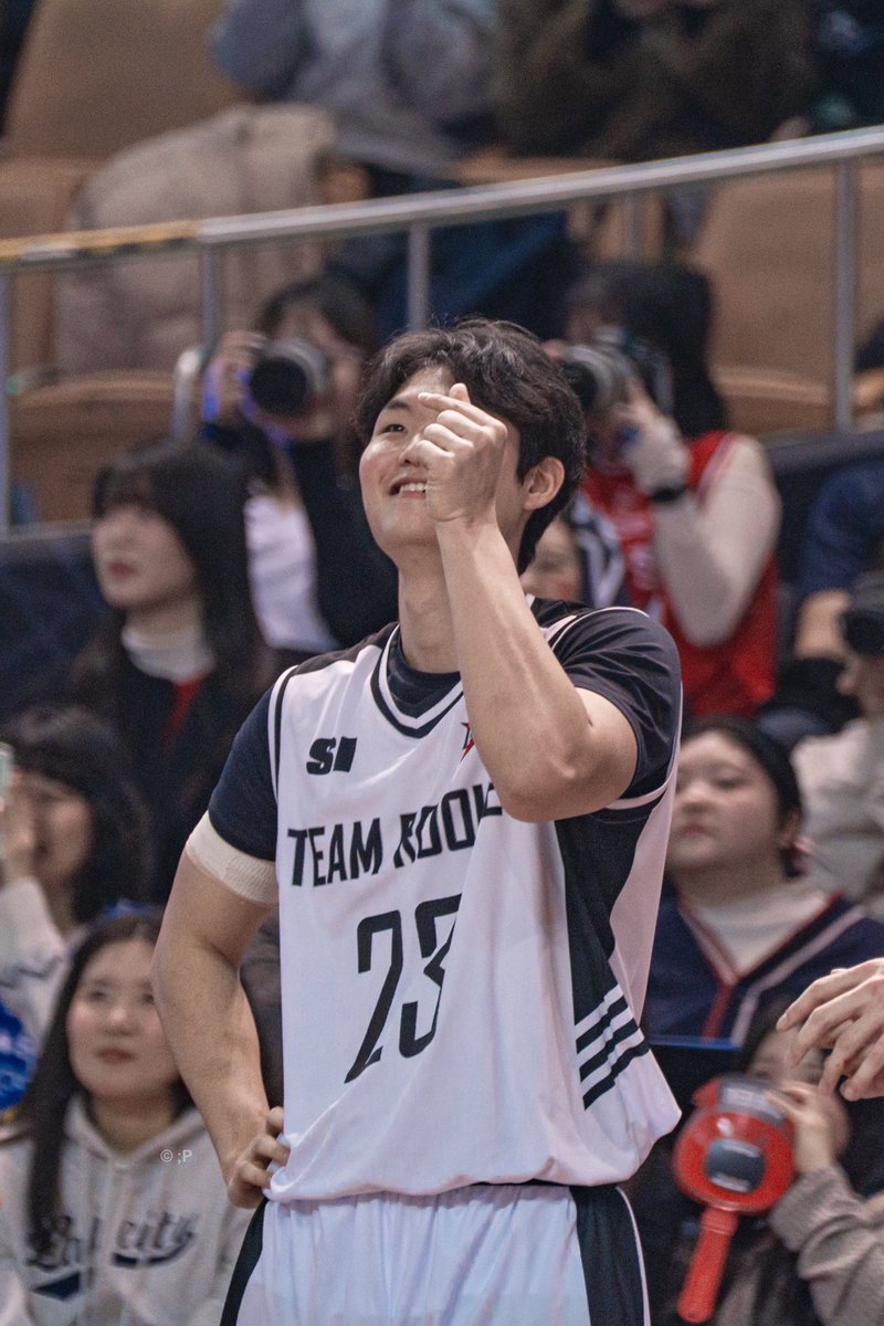 푸리롱 tweet media