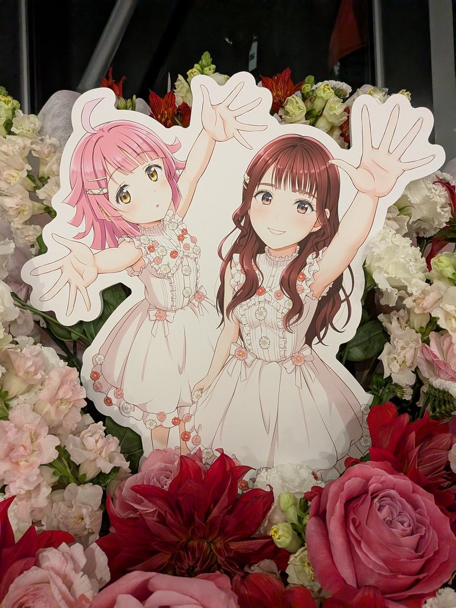 天王寺璃奈ちゃん、田中ちえ美さん宛にフラスタを贈らせてもらいました