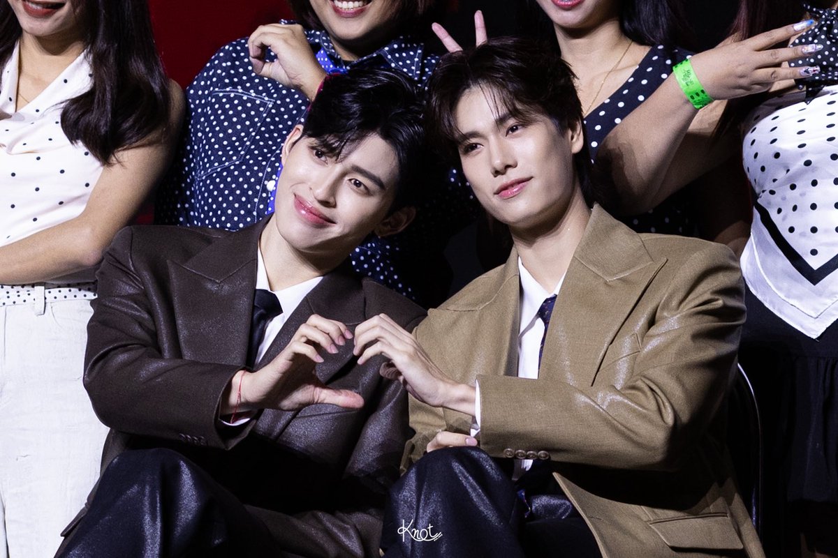 nn_tand's tweet image. #pondphuwin || 17/01/26 🔩

ซบๆๆๆ 🫶

#MeAndTheeSeriesFinalEP