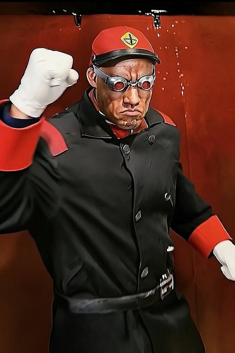 【⚠️コスプレ注意】
バスク・オム / ガンダム0083.12.4

"  真の力を再びこの手に
　取り戻すため、
　ティターンズは立つのだ！ "