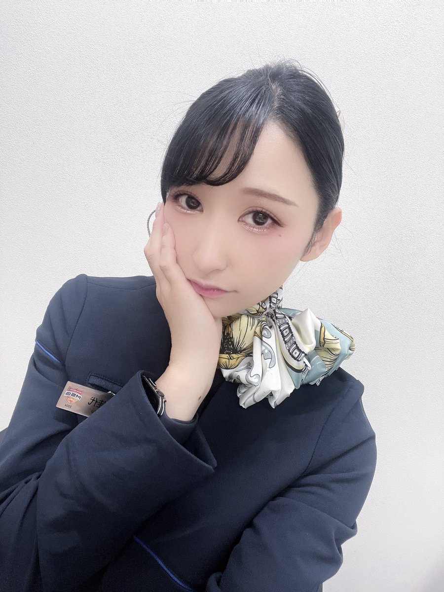 🩵ﾁｬﾝｶﾖでぃ🩵 今日はカウンター担当でぃ🩷 なんだか寂しそうにしてる