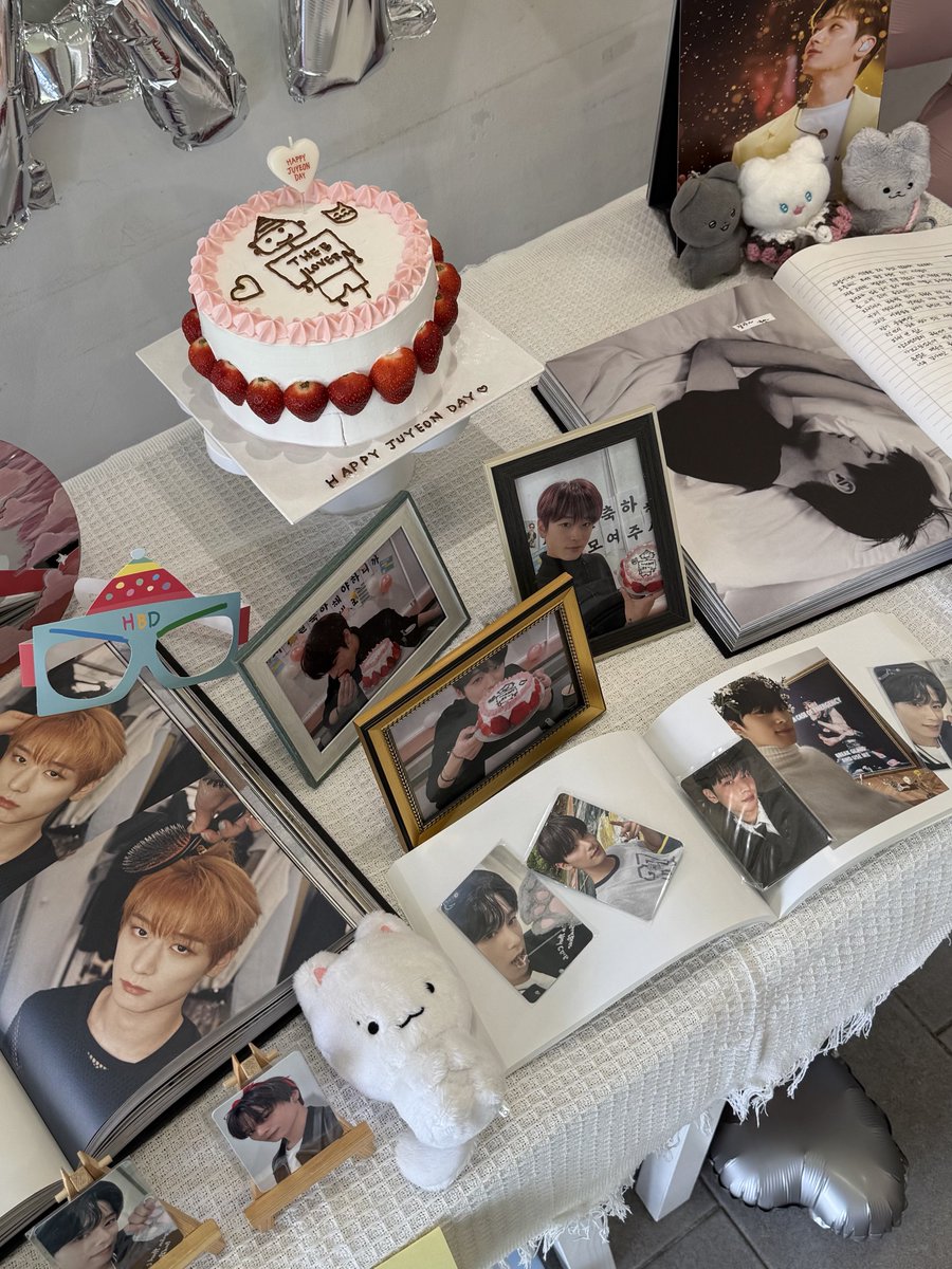 happiest birthday juyeonie 🫶🏻

 #REMINISCEBYJUYEON #TEAMJUYEON