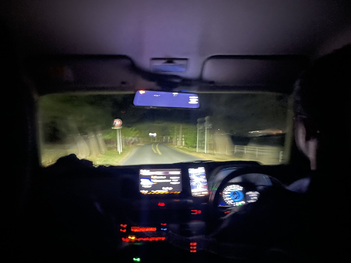 明日1/18(日)、文学フリマ京都に出展します。ATAMI ART GRANT2025に出展した新刊と、既刊販売します。みやこめっせにて12時〜17時、冷やかし歓迎、お待ちしております🐦‍⬛#文学フリマ京都10 #文学フリマ #文学フリマ京都 #atamiartgrant2025 #モノ・シャカ