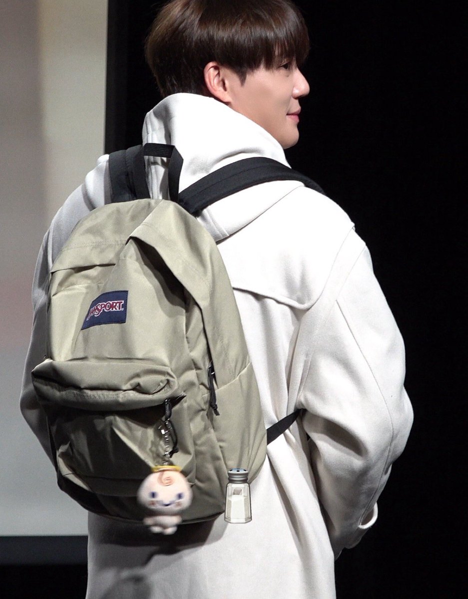 si_xia_de's tweet image. 내 키링 봐라 ~ 👼🏻