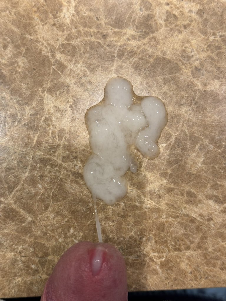 LilClitty9 tweet media