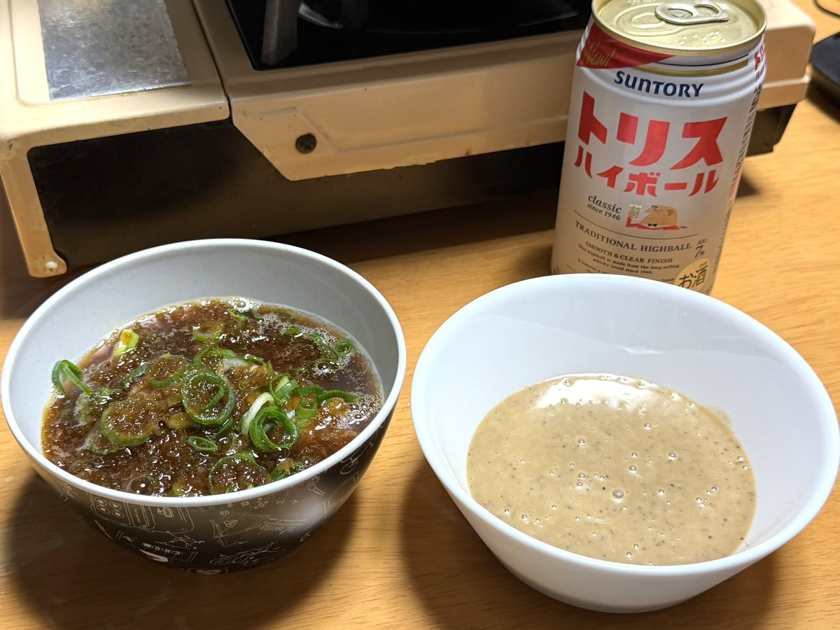 UsePon's tweet image. 霜降りの良い肉もらったから今夜はしゃぶしゃぶ〜🐃しゃぶ🤩