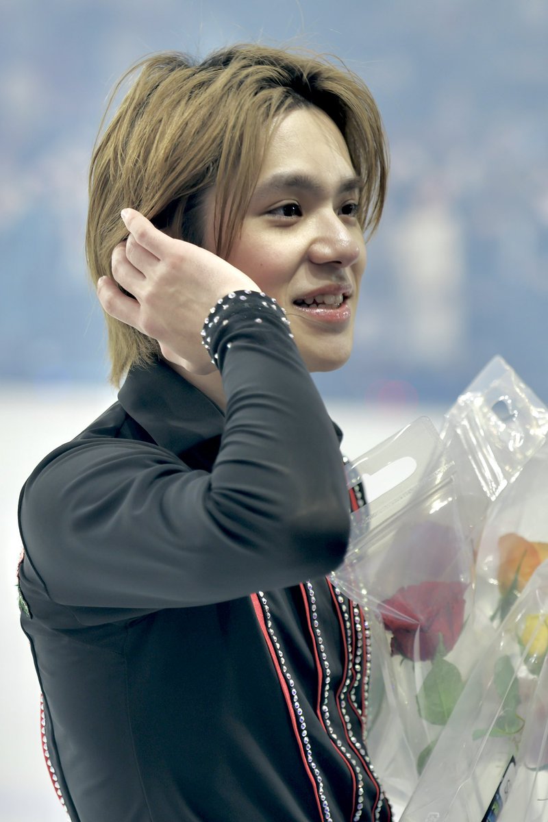 fleur2fleur3's tweet image. PIW2025-2026 東京
2026.1.11 PM、12PM

お話し中に髪に手をあてる仕草も美しい✨

#宇野昌磨 
#PIW東京