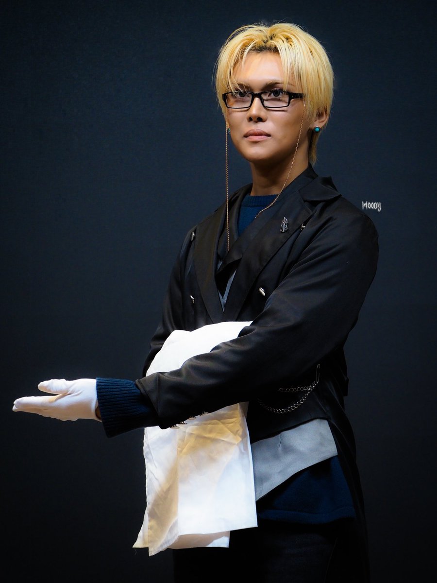 withwumuti's tweet image. shh they are together