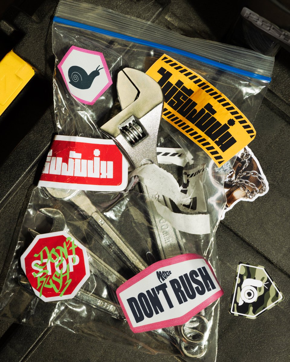 PROXIE_Official's tweet image. PROXIE
The New Single

Song Title Announcement
'ไม่รีบงับป๋ม (Don't Rush!)'

#PROXIE_HoldTheWheel
#PROXIEth
#bROTHERSMUSIC