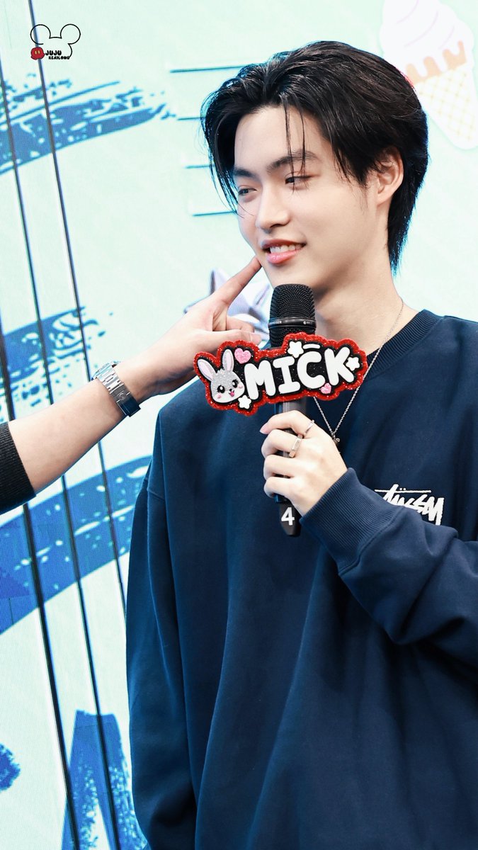 jujukeailong's tweet image. 👉🏻🐰

LUKESO DAY ALWAYS LUKE

#LUKE22ndBIRTHDAY2026
#lukeso_   #mickmetas 
#LukeMick