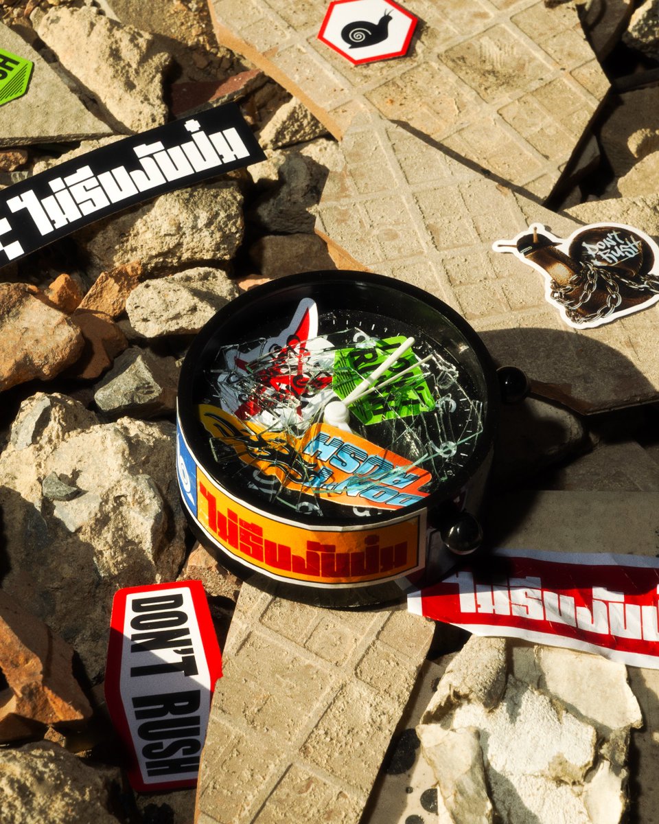 PROXIE_Official's tweet image. PROXIE
The New Single

Song Title Announcement
'ไม่รีบงับป๋ม (Don't Rush!)'

#PROXIE_HoldTheWheel
#PROXIEth
#bROTHERSMUSIC